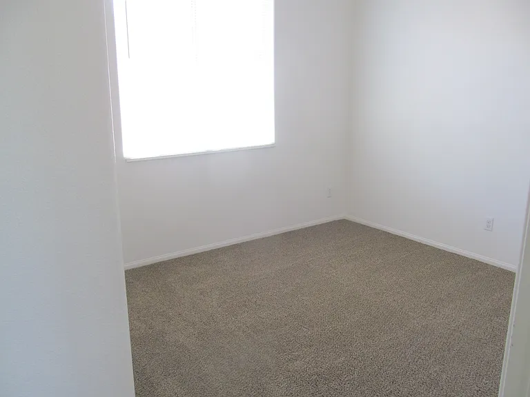 8513 Orly Ave — Photo 39