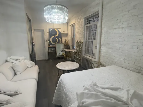 57 Thompson Street image 1 of 6