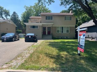 36 Hall St, Richmond Hill, ON L4C 4N6