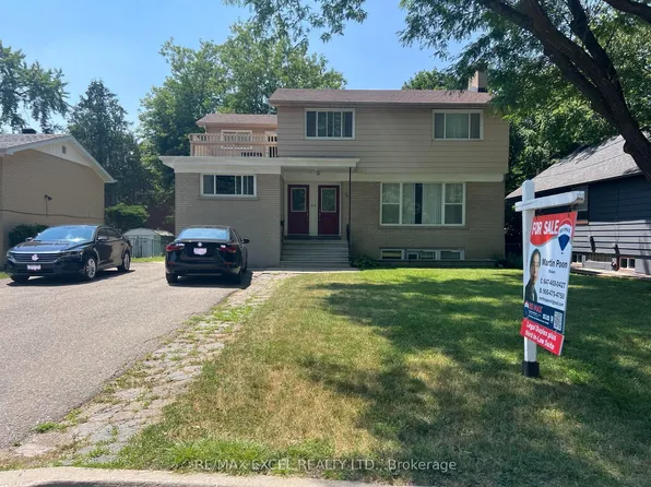 36 Hall St, Richmond Hill, ON L4C 4N6