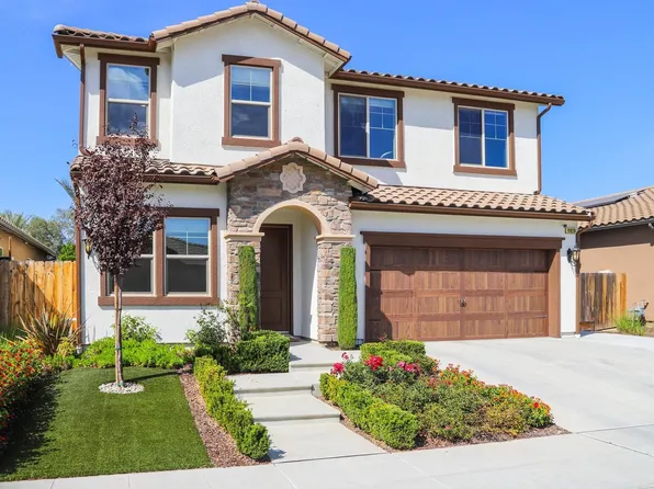 11829 N Bella Vita Ave, Fresno, CA 93730