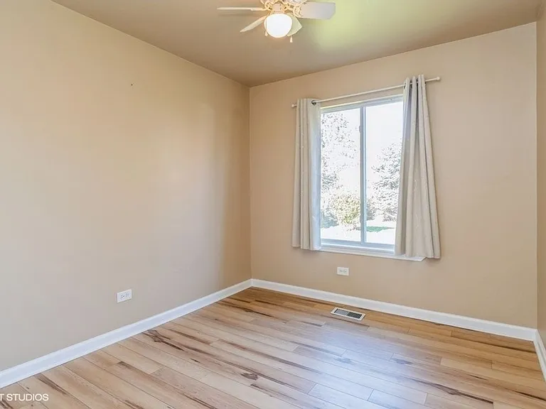 2423 Durango Ln — Photo 9