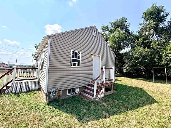 4th image of 3 Perry Ln