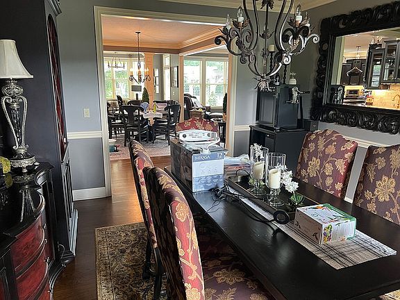 5th image of 7810 Silver Rose Ct