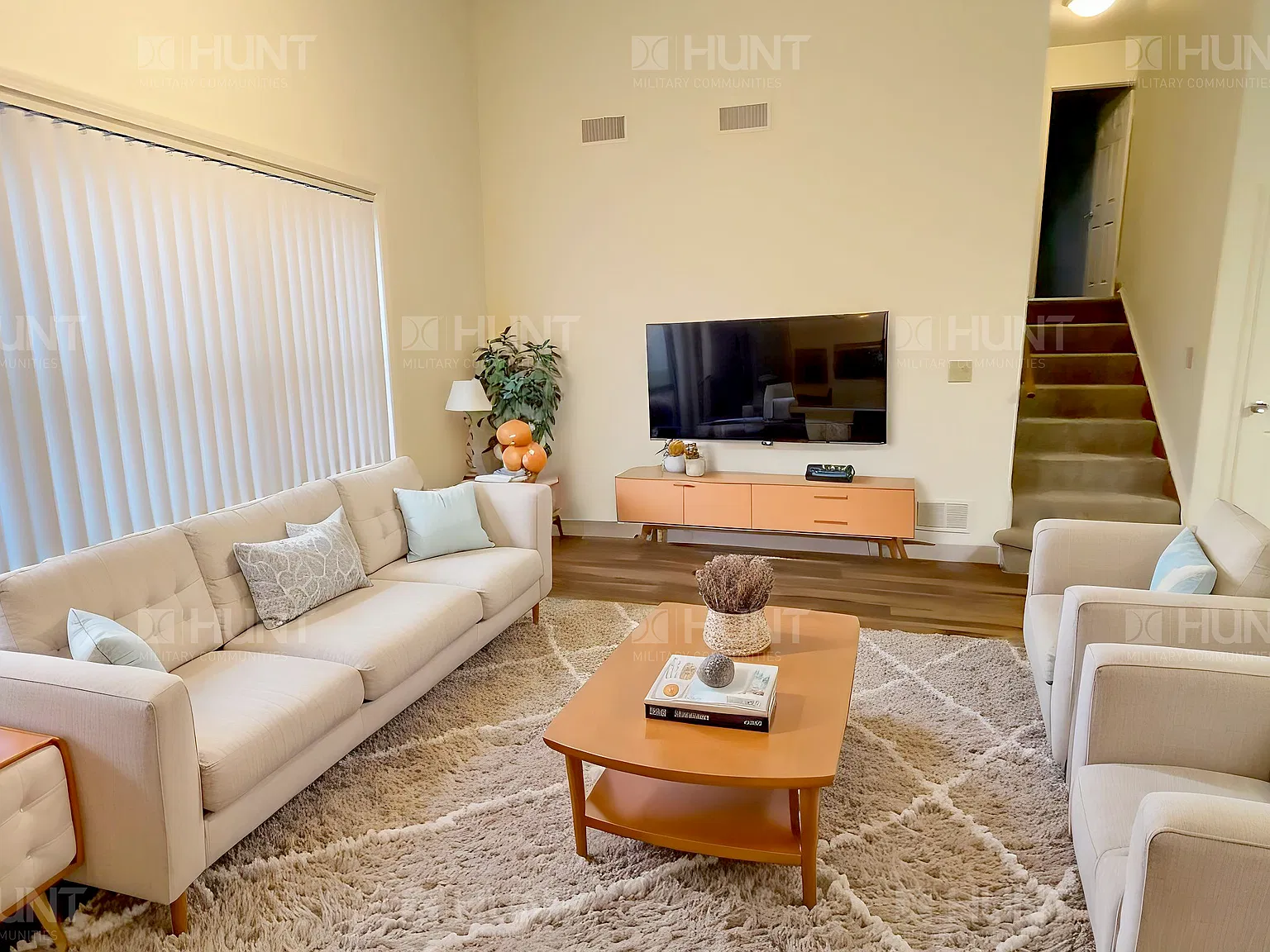 4 bed, 2.5 bath, 1247 sqft, $2,675 — Photo 1