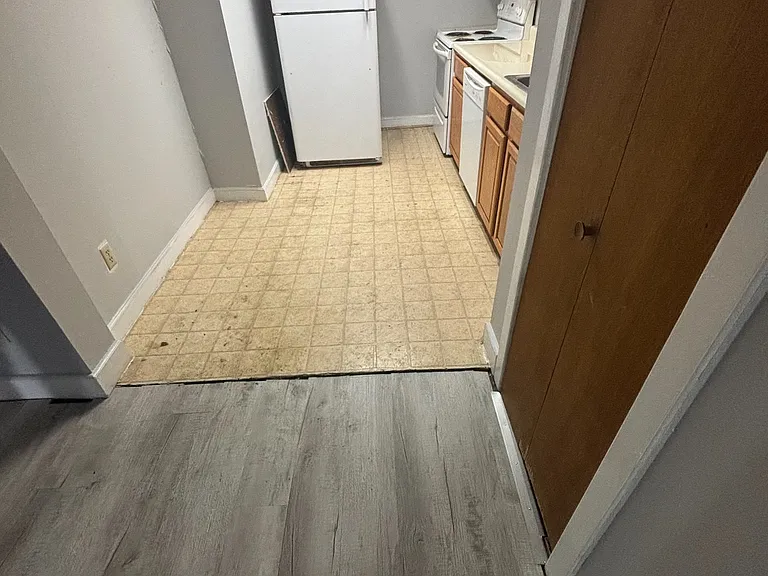 211 Laurel St #A — Photo 4