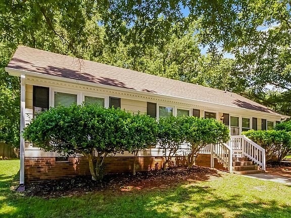 4th image of 6725 Barrington Dr