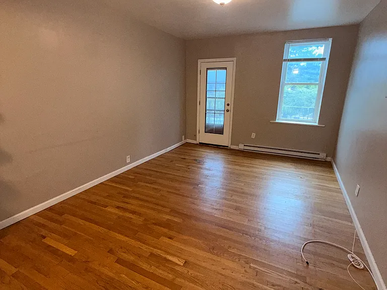 256 Undercliff Ave #1 — Photo 5