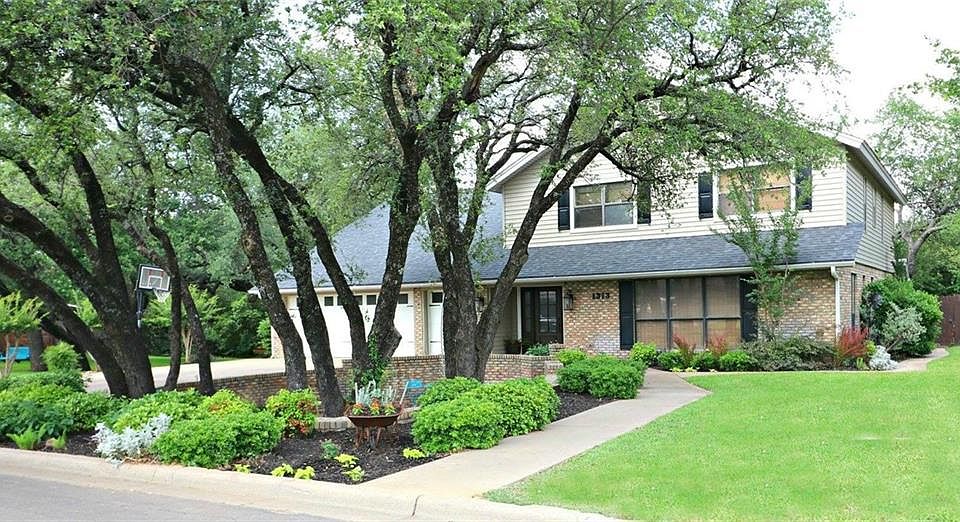 1st image of 1313 Prairie Wind Blvd