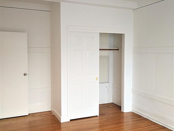 4th image of 1354 9th Ave Room A