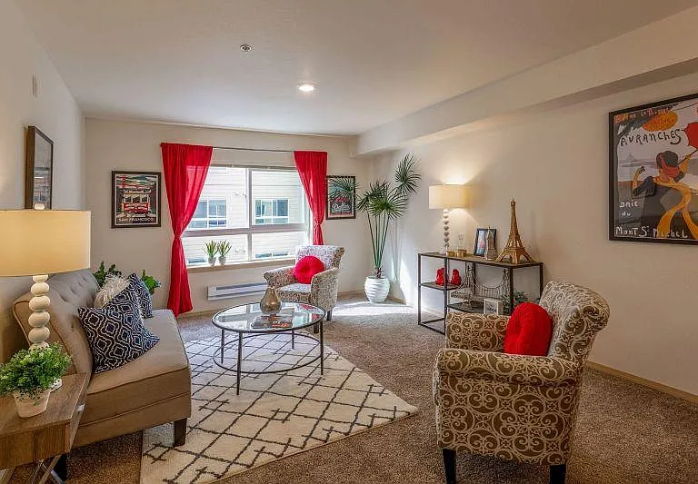 Boulevard Place Senior Living Apartments — Photo 1