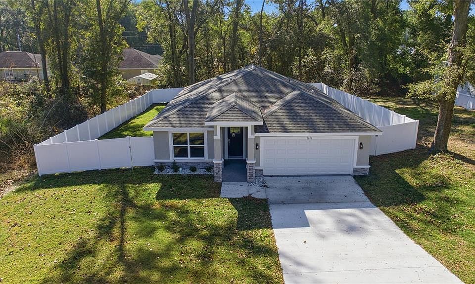 1st image of 3696 SE 139th Ln