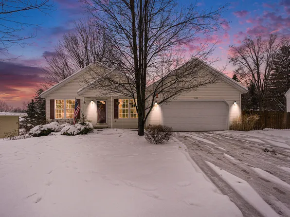 1501 Friendly Ave, Portage, MI 49002