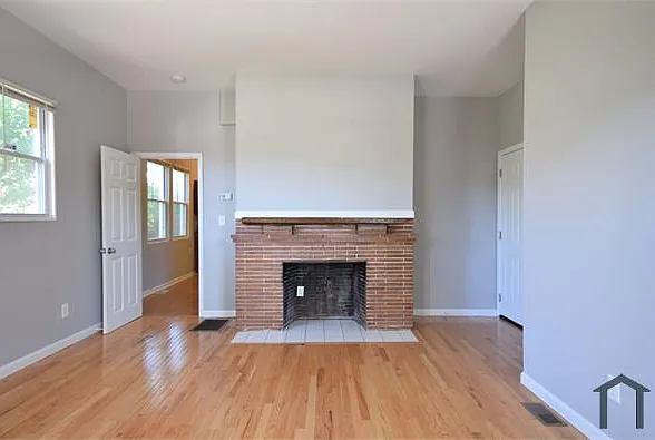 2 bed, $1,600 — Photo 3