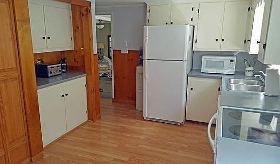 5th image of 20 Barstow St