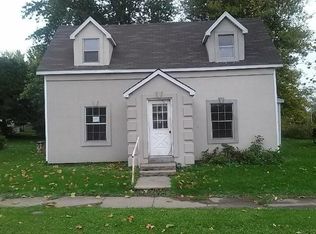 307 S Howard St, Oxford, IN 47971