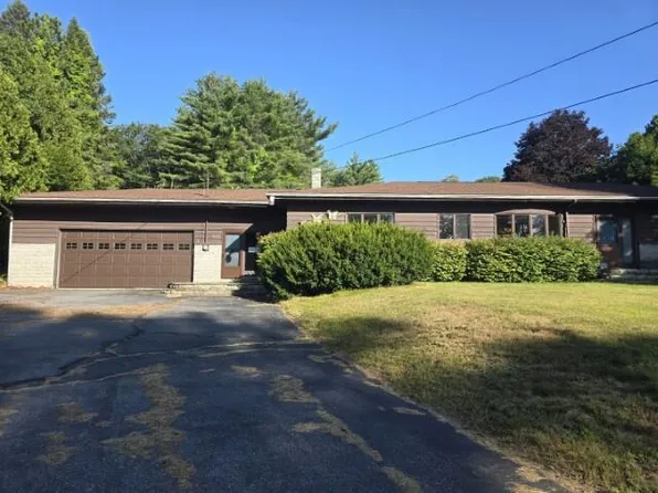 1062 Route 2, Rumford, ME 04276
