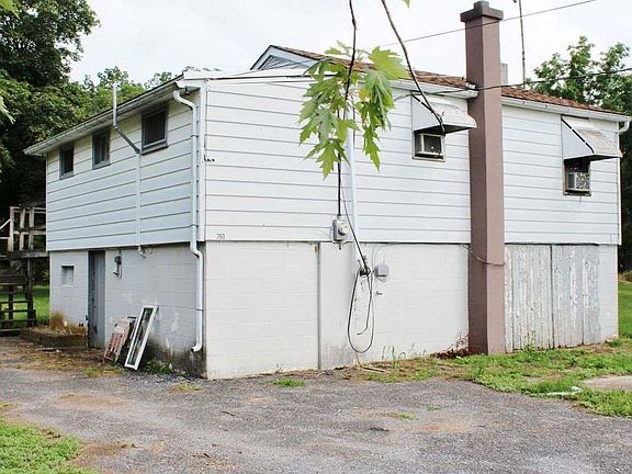 2nd image of 260 Conewago Dr