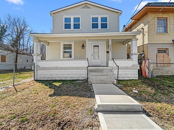 2nd image of 3042 Greenwood Ave Unit 2