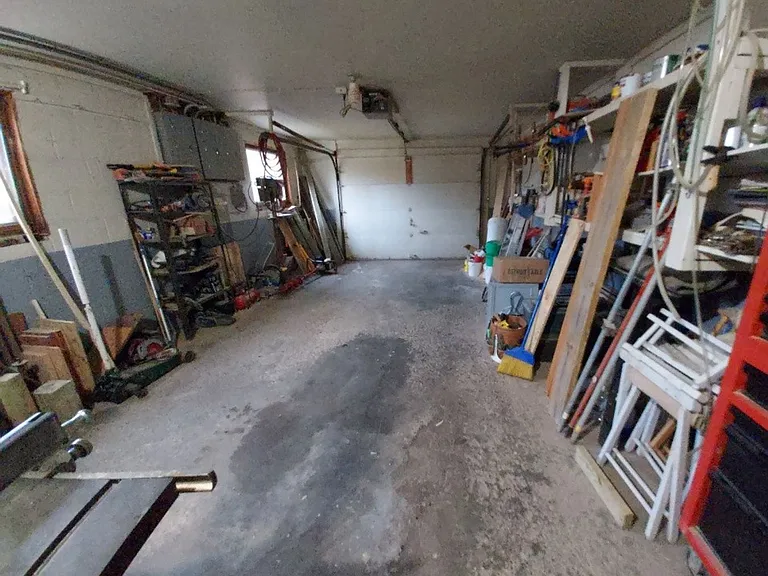 438 Jacobs Ln — Photo 12