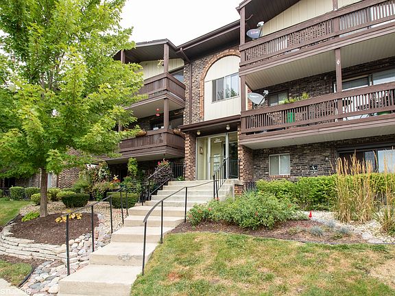2nd image of 14015 James Dr APT 519