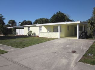 969 Lakeview Dr, North Fort Myers, FL 33903