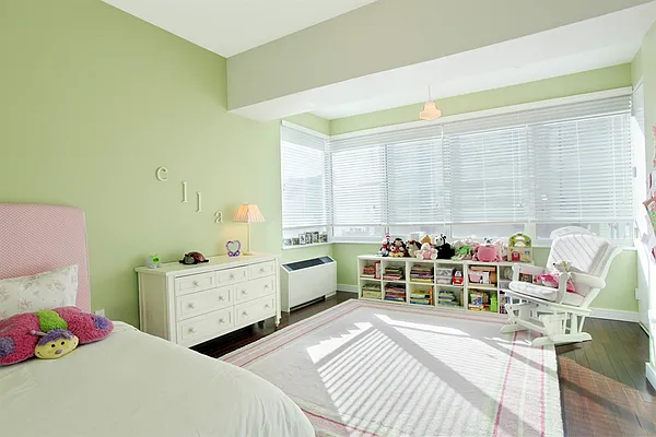 Sold by Corcoran | media 25