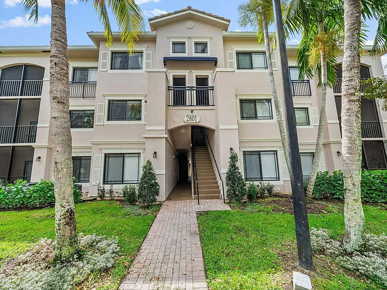 2809 Amalei Dr #203 — Photo 33