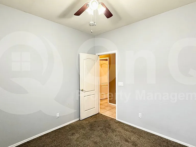 16609 S 16th Dr — Photo 47