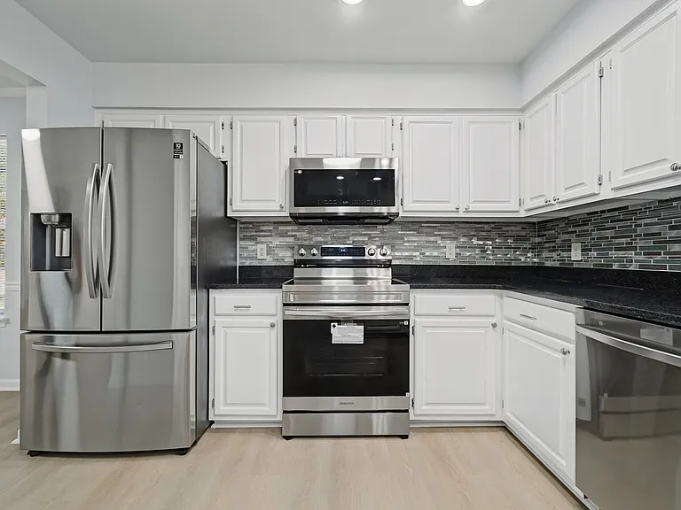 1578 Winthrope Dr — Photo 14