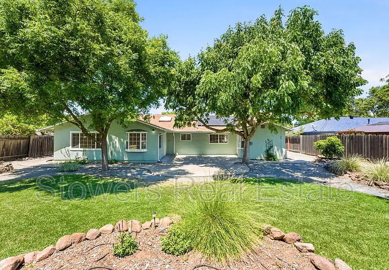 1574 Alpine Dr — Photo 54