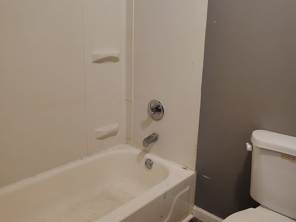 1st image of 5975 Julian Ave #5975