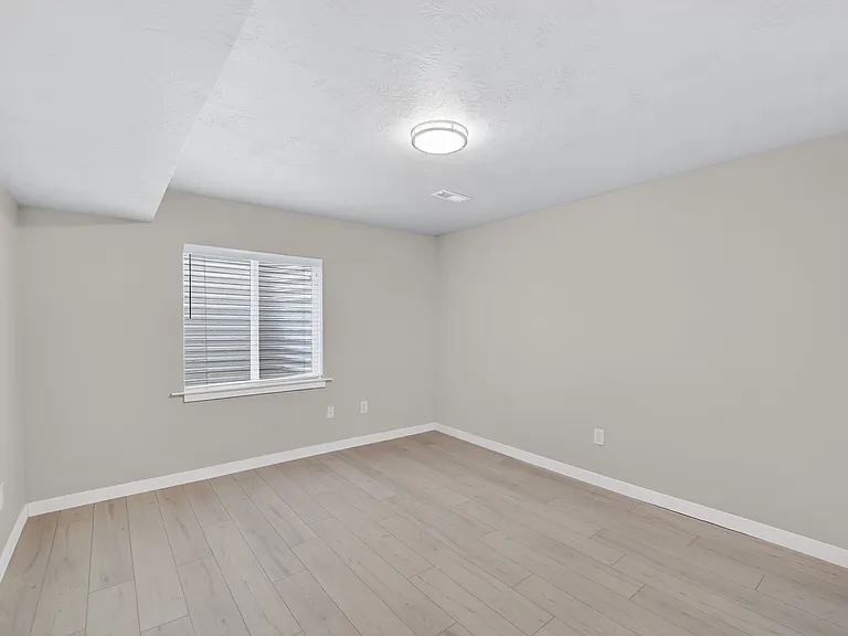 2123 N Wild Hyacinth Dr — Photo 36