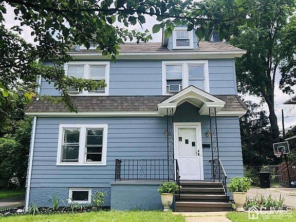 2nd image of 312 Harrison Ave
