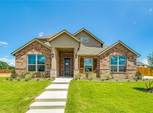 1921 Silver Falls Dr, Burleson, TX 76028