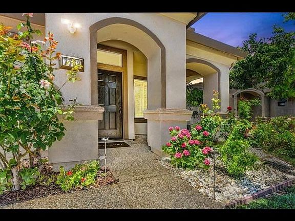 5th image of 7753 Oceano Ct