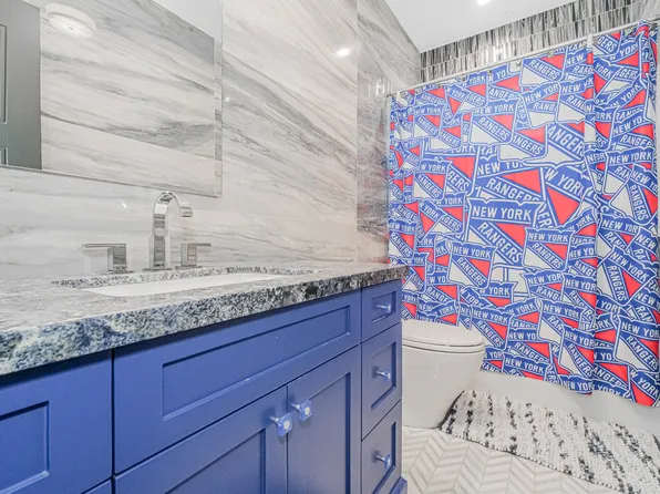 166 Providence Street image 15 of 40