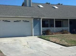 2621 E Avenue R13, Palmdale, CA 93550