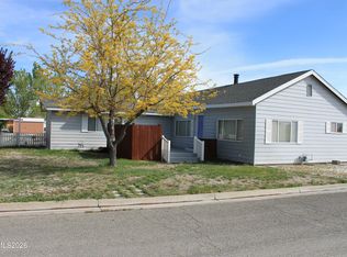 320 Reyes Way, Yerington, NV