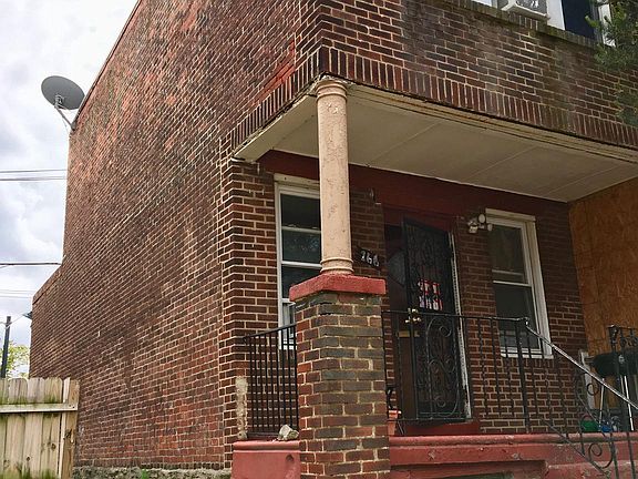 2nd image of 166 W Annsbury St