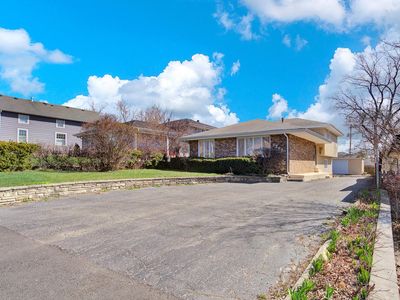 5509 Main St, Downers Grove, IL, 60516
