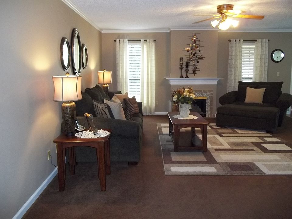 1st image of 1907 Rosebud Dr