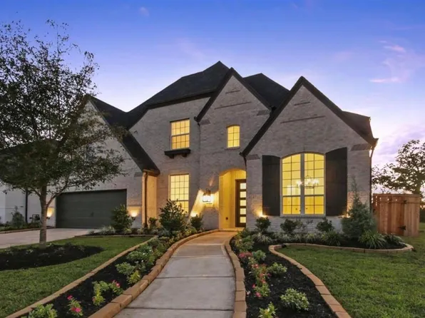 1919 Golden Leaf Dr, Missouri City, TX 77459