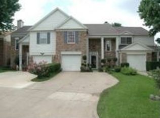 1607 Beach Ln, Arlington, TX 76014