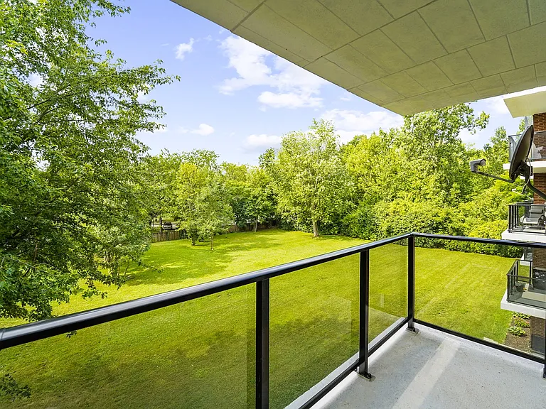 255 Willson Rd — Photo 10