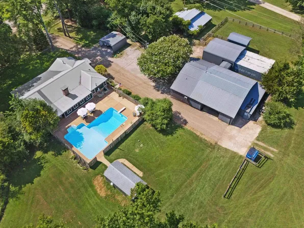 430 Terry Rd, Somerville, TN 38068
