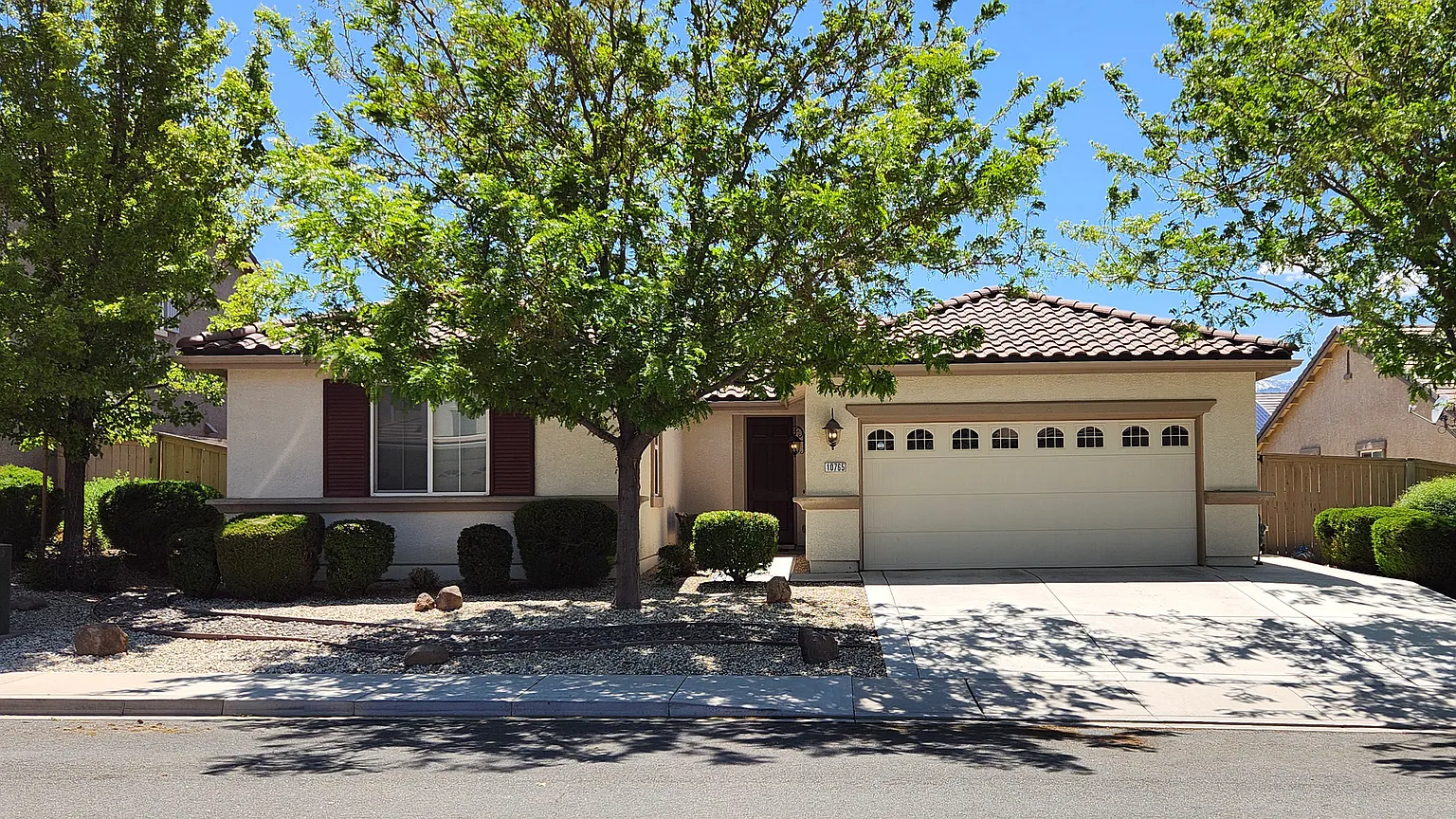 10765 Clear Vista Dr photo 1