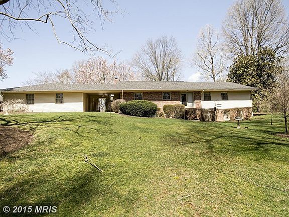 4th image of 4301 Conifer Ct
