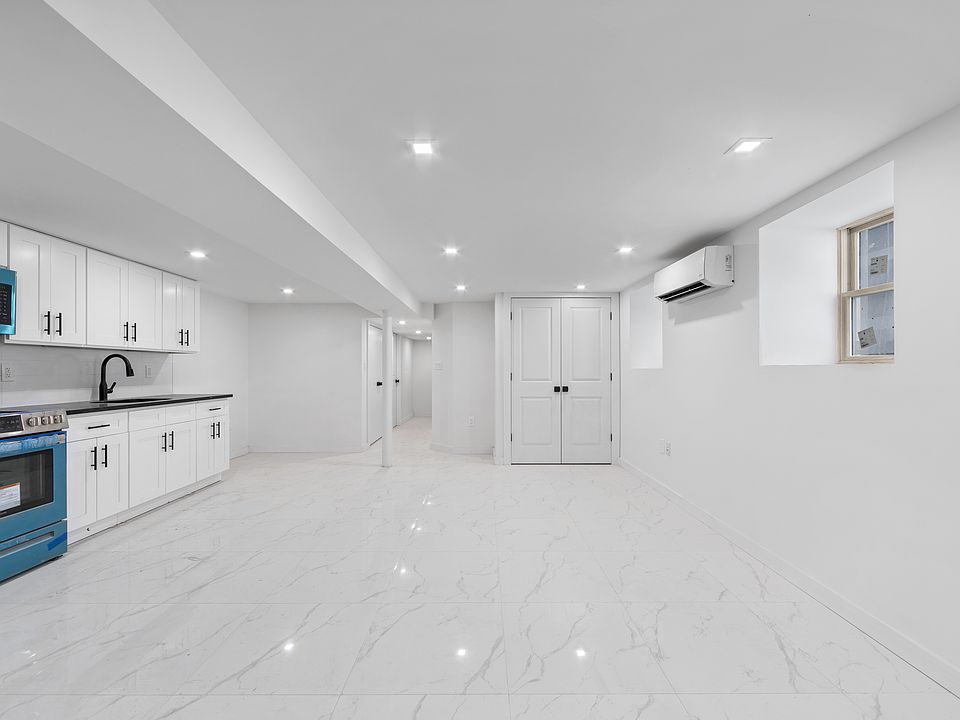 1st image of 291 Montgomery St #2
