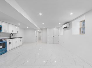 291 Montgomery St #2, Brooklyn, NY 11225